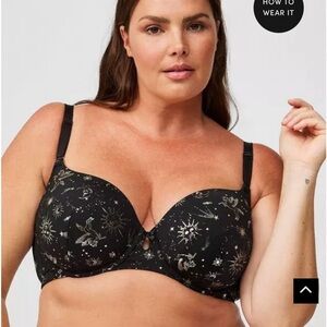 BRAND NEW WITH TAGS. Torrid 360 bra with metallic celestial print 46b